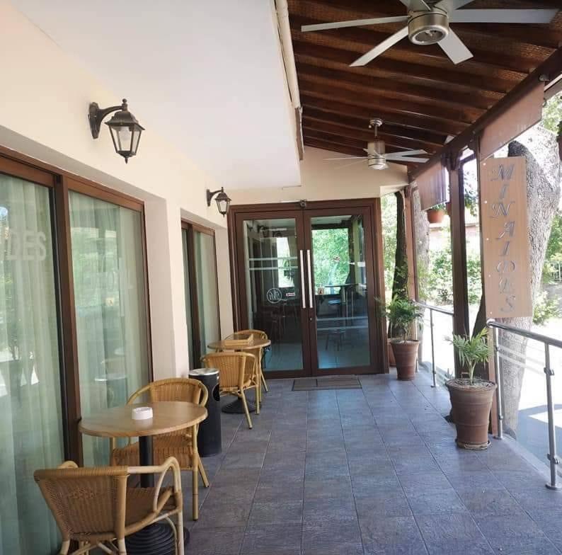 Minaides Hotel Kakopetriá Kültér fotó