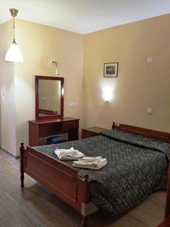 Minaides Hotel Kakopetriá Kültér fotó
